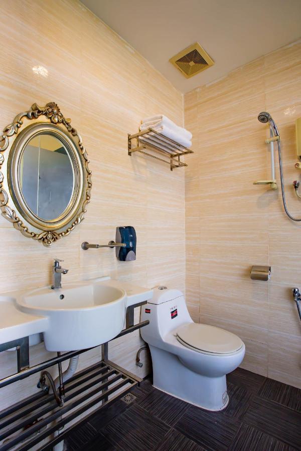 Beez Hotel Куала-Лумпур Екстер'єр фото