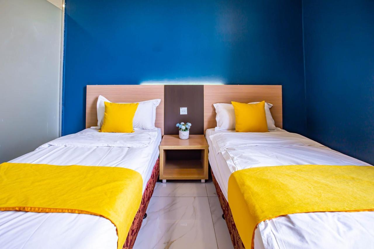 Beez Hotel Куала-Лумпур Екстер'єр фото